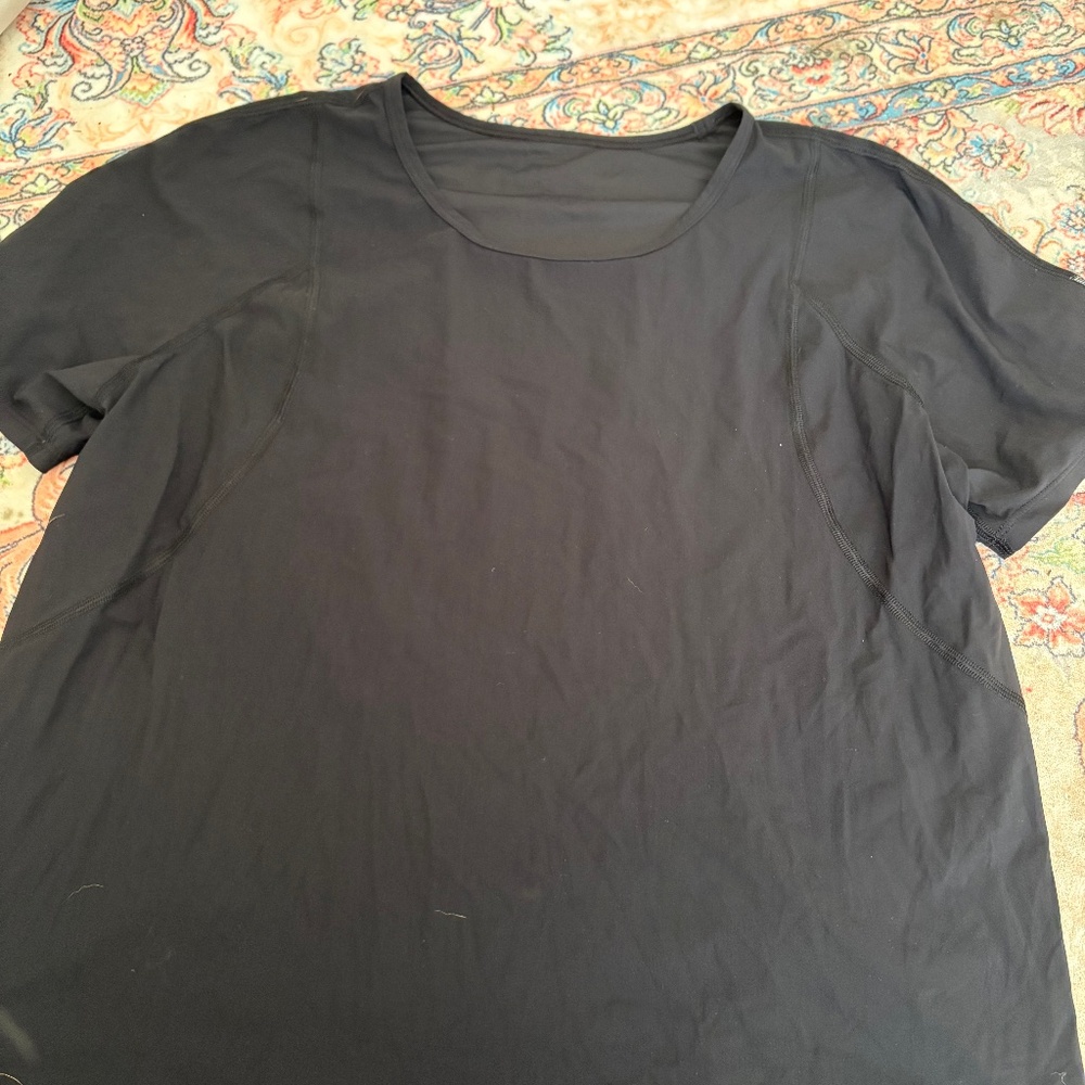 Lululemon top